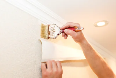 Pose de papier peint à la Nouaye — revêtements muraux et toiles de verre